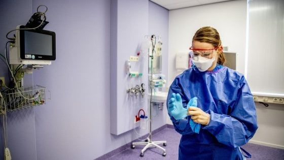 Coronavirus, dagli industriali 14mila mascherine per la sanità parmense