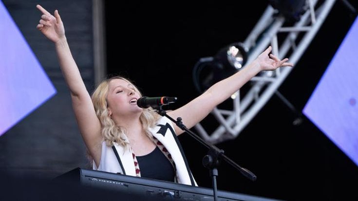 “Canta fino a dieci”, indie e pop ai Candelai