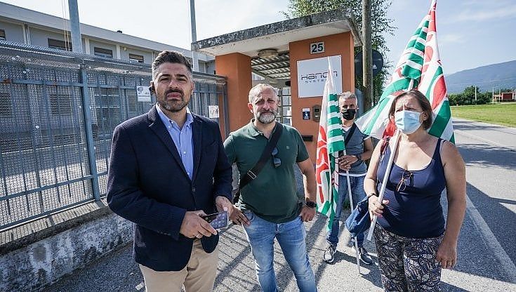 Governo: "Green Pass obbligatorio anche nelle mense di polizia e militari". Si riapre la questione delle mense aziendali