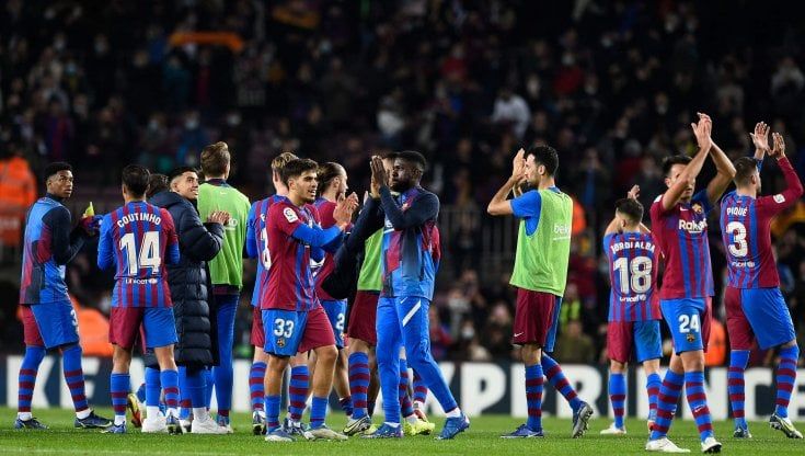 Liga, Xavi parte vincendo il derby: il Barcellona batte l'Espanyol