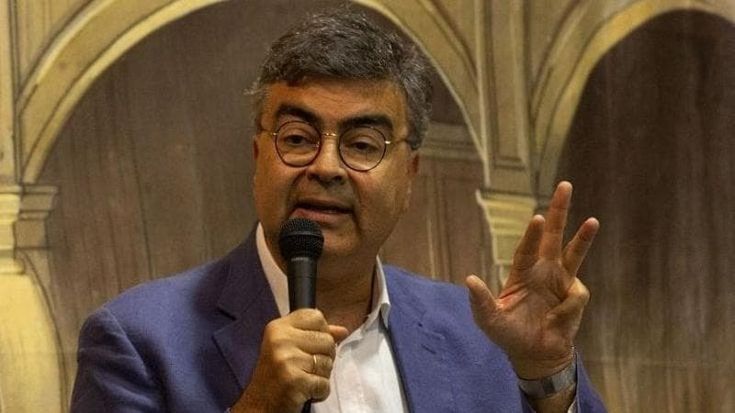 L’ex parlamentare dem Fiano sui saluti romani: “La sentenza della Cassazione? Serve una nuova legge in Italia, come hanno fatto in Germania”