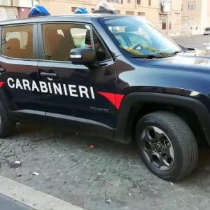 Bari, chiesero il pizzo al titolare di un centro scommesse: tra i 4 arrestati il fratello del boss Parisi