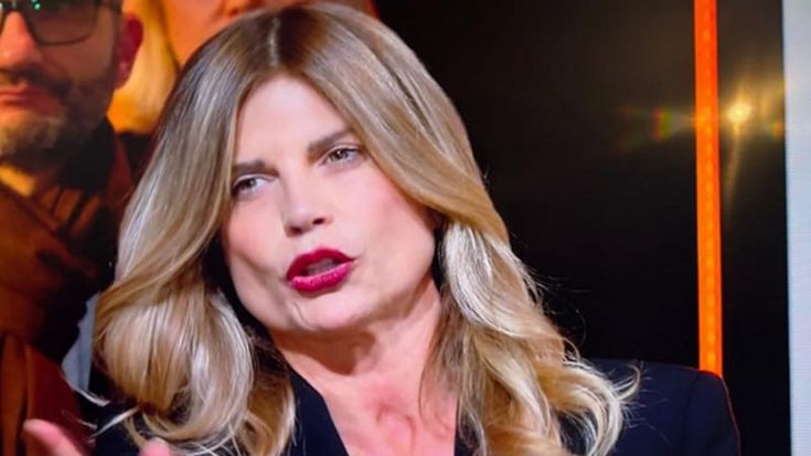 Strappo nella Lega: Ravetto lascia il partito di Salvini e va con Vannacci