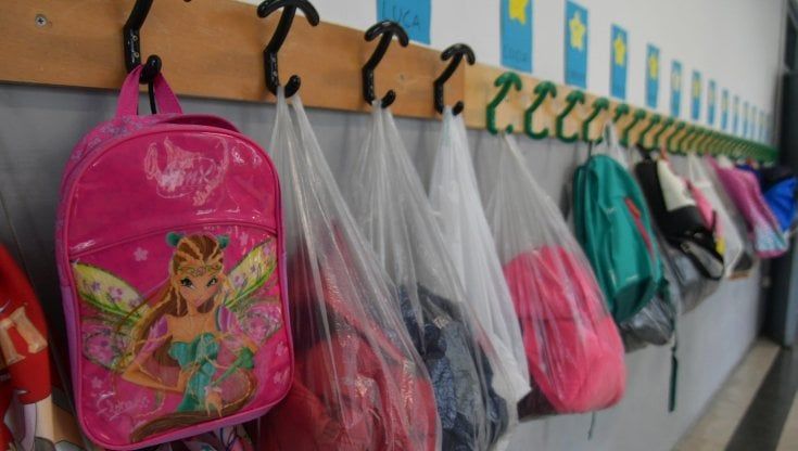 Bambini assenti da scuola a Vittoria, altri 98 genitori denunciati: "Colpa dell'isolamento e della didattica a distanza"