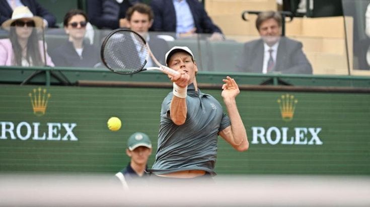 Sinner in semifinale a Montecarlo contro Zverev. Dove vedere il match e a che ora