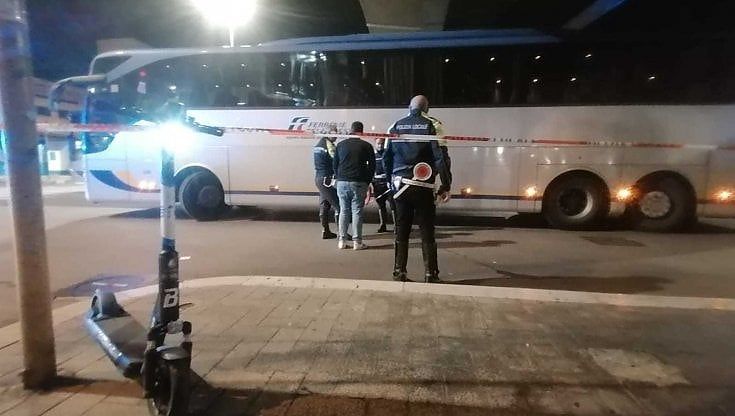 Bari, 25enne su monopattino investito da pullman in via Capruzzi: trasportato in codice rosso al Policlinico