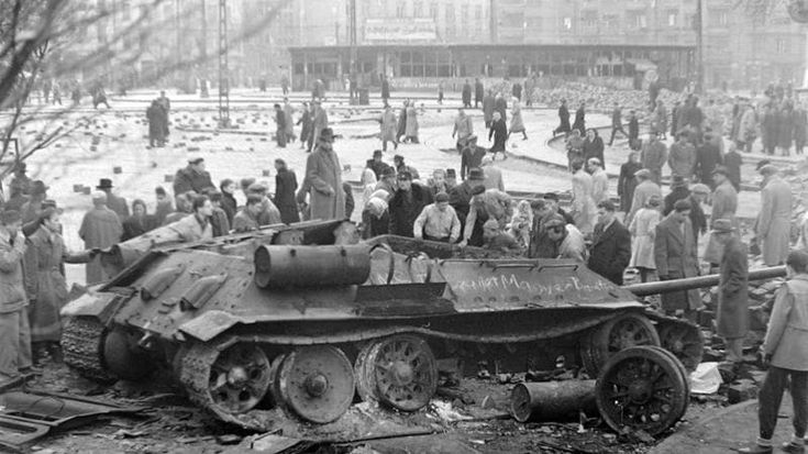 Ungheria, 70 anni fa la rivolta: così Budapest si ribellò all’Urss