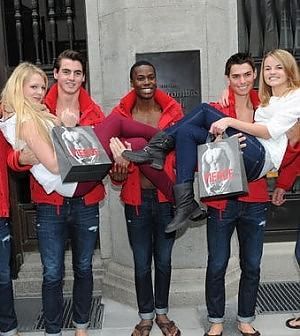 Abercrombie & Fitch, trimestre con il segno meno