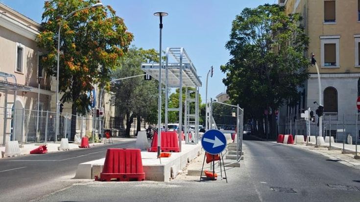 Biglietto unico, l’app, le fermate: tutto quello che c’è da sapere sulla rivoluzione del Brt a Bari