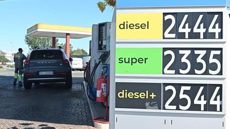 Diesel, mini proroga fino al 10 settembre. Poi arrivano gli aiuti selettivi