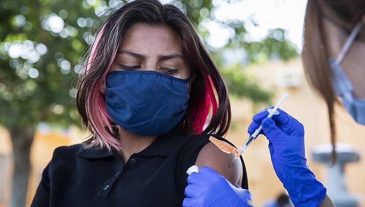Comitato per la Biosicurezza e le Biotecnologie: "Sì all'obbligo di vaccino per chi lavora a contatto col pubblico"