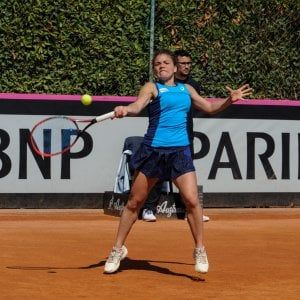 Tennis, Fed Cup: Paolini ko, Errani rimedia. Italia-Spagna 1-1