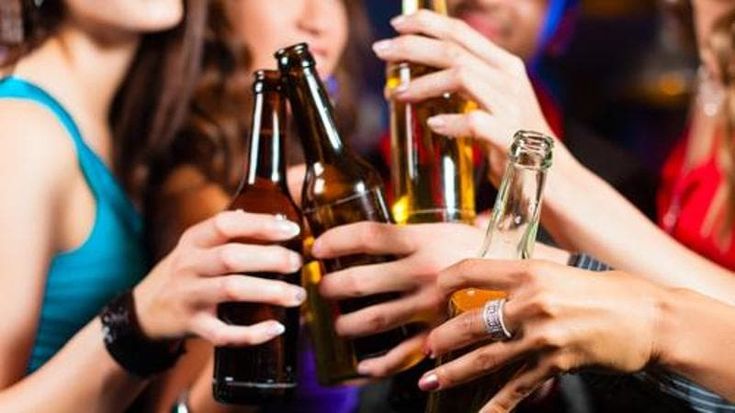 Vendita di alcolici fuori orario, a Firenze le sanzioni adesso sono più dure