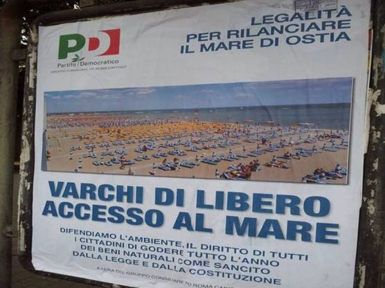 Manifesto Pd su Ostia, ma la foto è Rimini. L'autore: "L'ho fatto apposta"