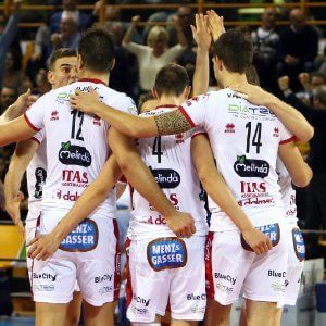 Volley, Superlega: Modena cade a Trento, Lube sola al comando