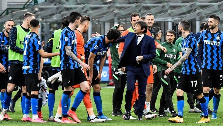 Inter, Conte: "Futuro? Godiamoci il presente, poi Dio vede e provvede"