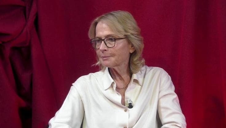 Cristina Comencini: “L’adolescenza è come la pelle di un rettile che ci lasciamo dietro e ci manca”