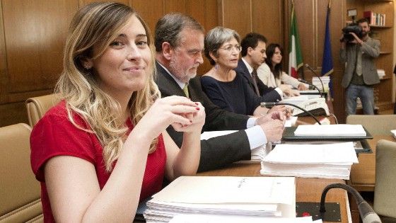 Il piano inclinato dell'Italicum: la legge elettorale slitta ad ottobre