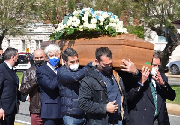 L'addio di Genova a Marco Bollesan