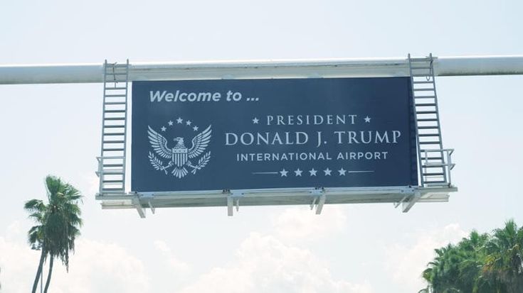 Scalo intestato a Trump. American Airlines ai dipendenti: non parlate di politica con i viaggiatori