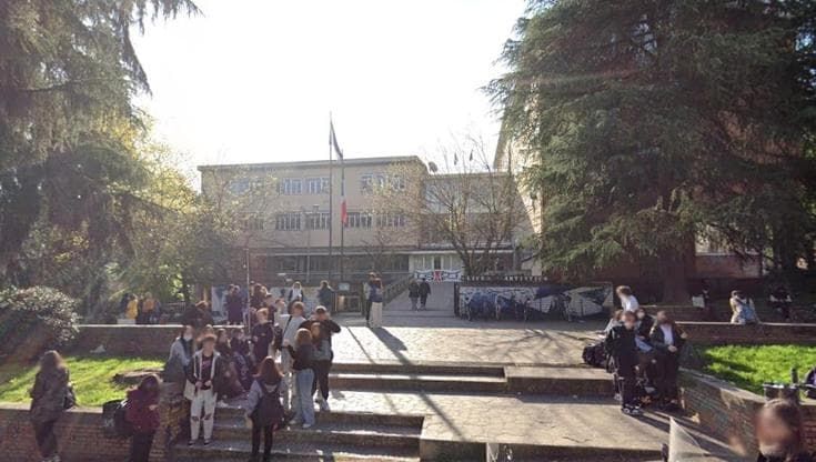 Liceo Arcangeli, lettera dei genitori contro la settimana corta
