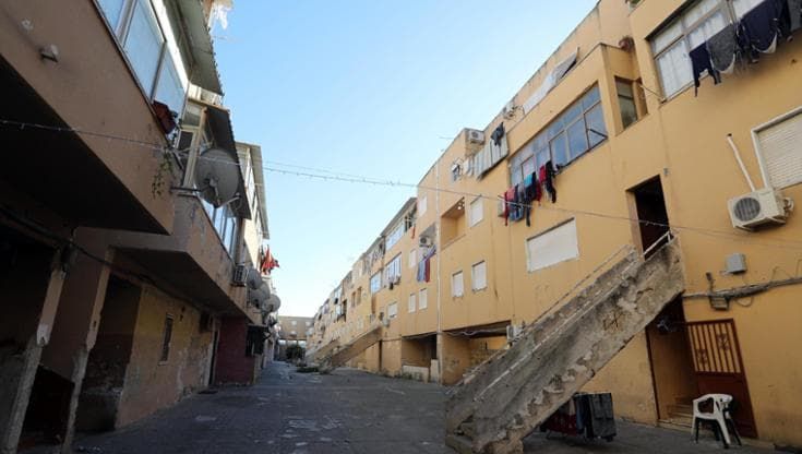 Palermo, sorprende i ladri in garage e viene ucciso con un cacciavite allo Zen
