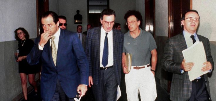 Tangentopoli, la fiction: Milano 1992, il thriller sul terremoto che sconvolse l'Italia