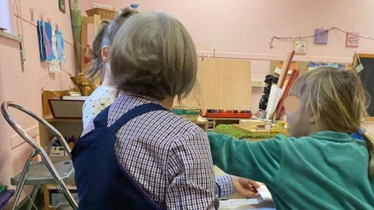 “Volevano portare via un bambino”. Altra fake news, ma nelle chat sale la psicosi da rapimento