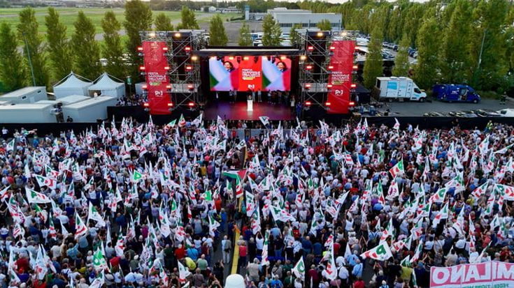 Schlein alla festa del Pd: “Pronti a vincere le primarie Elezioni? Prima possibile”