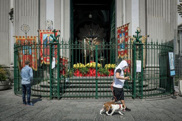 Napoli,  città deserta a Pasquetta: atmosfera surreale
