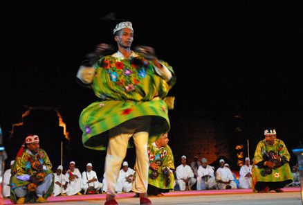 A Marrakech, nove giorni di festa in piazza
