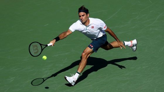 Tennis, Cincinnati: avanti Djokovic, Federer eliminato da Rublev