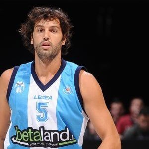 Basket, il lungo addio di Basile: "La nuova generazione in campo è egoista"