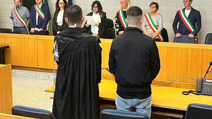 Omicidio Muttoni, niente ergastolo per i due imputati. I parenti della vittima: “Non c’è giustizia”