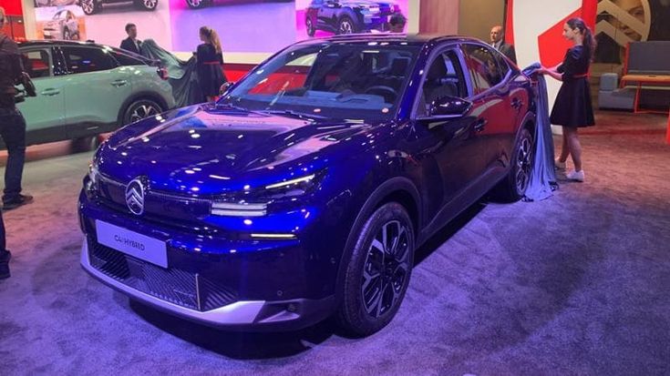 Citroen suona la carica con le nuove C4 e C4X anche ibride. E spunta il concept della C5 Aircross