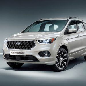 Ford al Salone di Ginevra con la nuova Fiesta ST200 e la Ford GT da competizione