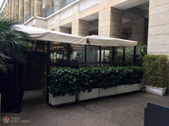 Roma, abusi edilizi: sigilli al ristorante Il Geco all' Eur