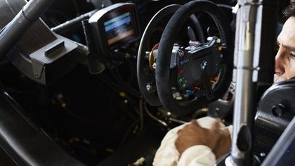 Zanardi colpisce ancora: in pista senza protesi