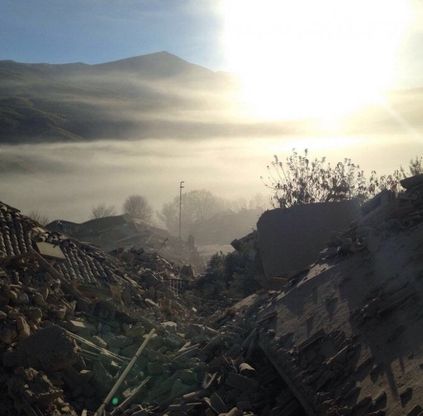 Crollo Centro Italia, Accumoli dopo terremoto 6.5: le immagini