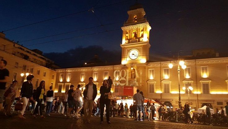 Parma, a Natale il Comune gioca la carta del videomapping per attirare turisti 
