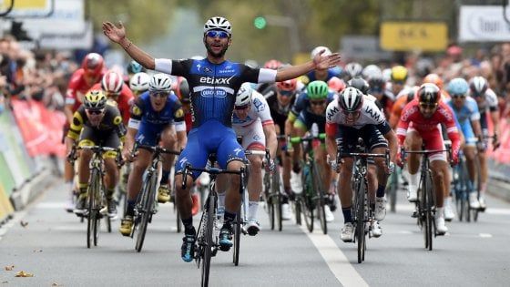 Ciclismo, Parigi-Tours: capolavoro di Gaviria. Cronosquadre mondiale alla Etixx