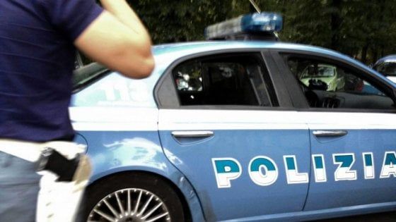 Parma, minore con problemi psichici raggirato e minacciato: un arresto 