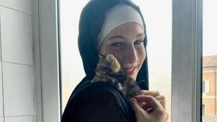 Parla Makka assolta dopo aver ucciso il padre per salvare la madre: “Studierò e diventerò un medico”