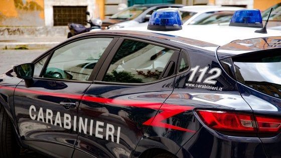 Roma. minaccia la ex 20enne di pubblicare i suoi video hot: arrestato per revenge porn