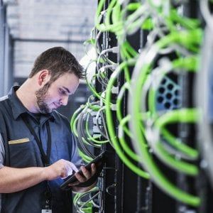 Istat: produzione industriale +4,4%, trainata dai beni strumentali