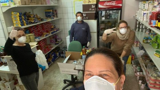 Ischia, non si fermano gli “angeli” della Catena Alimentare: consegnata la spesa a 60 famiglie indigenti