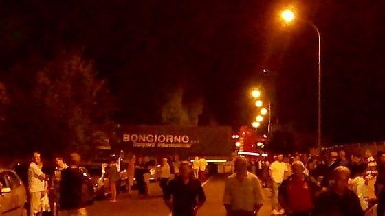 Val di Susa, tir di traverso sulla statale per proteggere la festa patronale dagli attentati