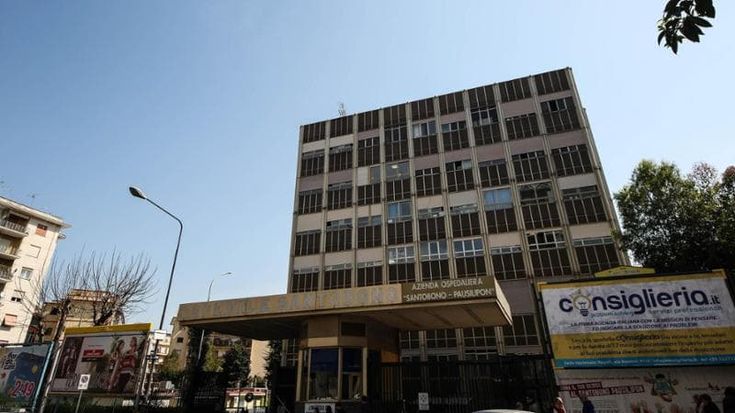 Giffoni, bimbo di 6 anni rischia di annegare in piscina: è grave