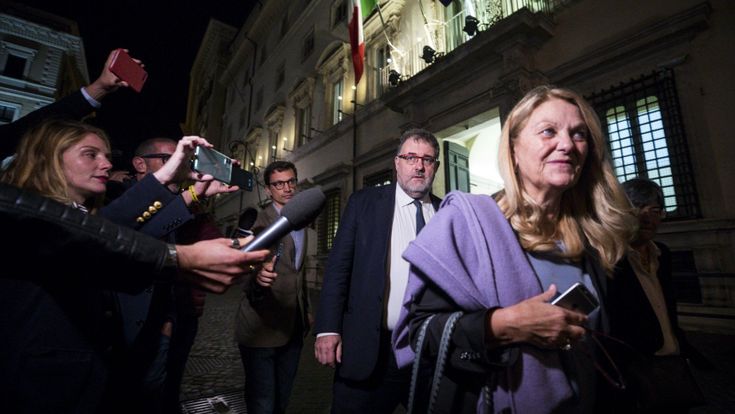 Vertice notturni di governo, ecco perché la politica ama tirare tardi 