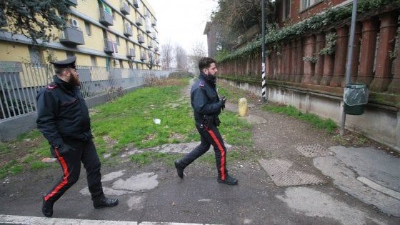 Milano, aggressione con l'accetta a un leghista in via Bellerio: il 54enne va ai domiciliari 